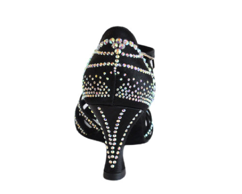 Lidmags L9-Tanzschuhe in schwarzem Satin-Strass mit Glitzerverzierungen, von hinten gesehen.